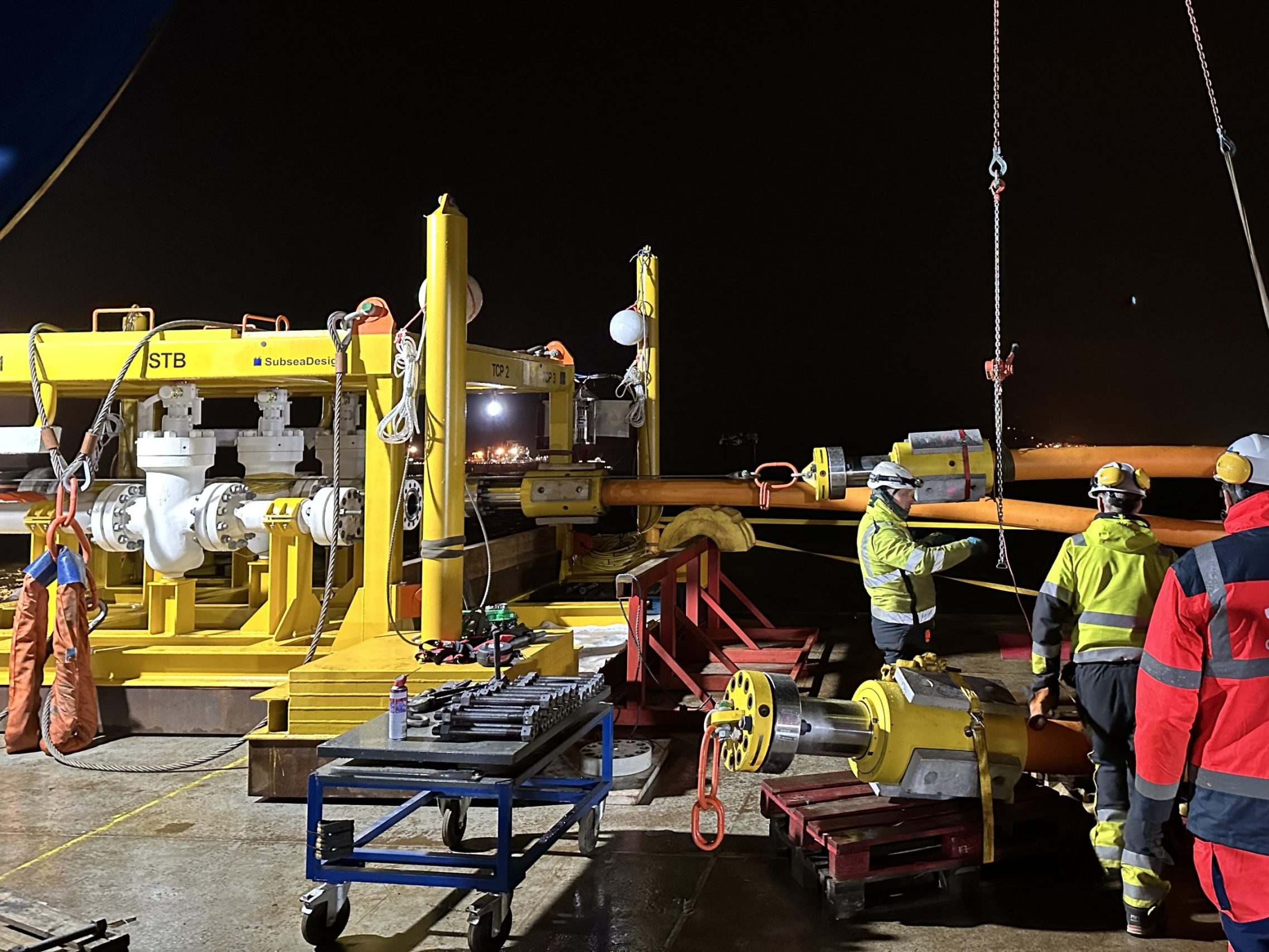 Subsea Gate Valves PLEM Installation